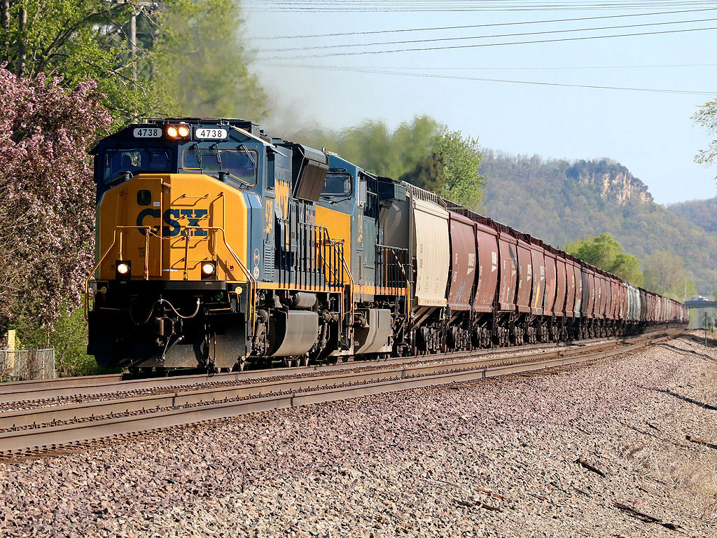 CSX 4738